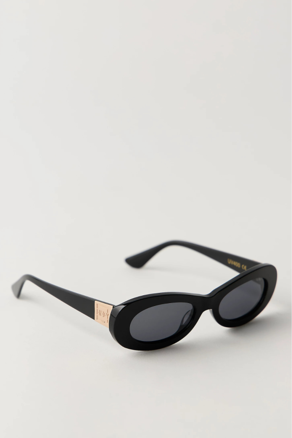 SoHo-Black-INDY-Sunglasses-23034913751098